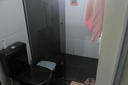 Casa à venda com 150m², 4 quartos e 2 vagasBanheiro da Suíte