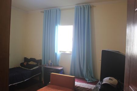 Casa à venda com 150m², 4 quartos e 2 vagasQuarto 2
