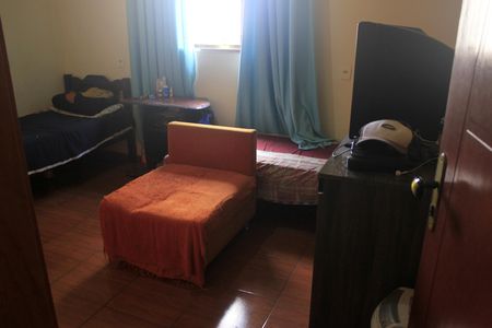 Casa à venda com 150m², 4 quartos e 2 vagasQuarto 2