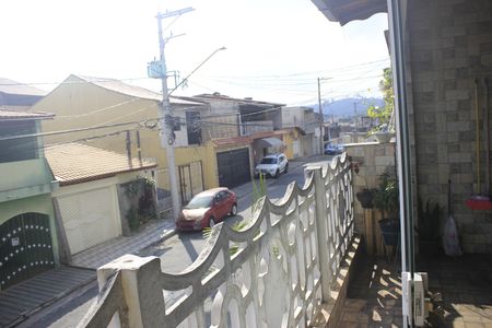 Casa à venda com 150m², 4 quartos e 2 vagasVaranda gourmet com lavanderia