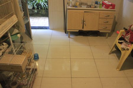 Casa à venda com 150m², 4 quartos e 2 vagasCozinha 02
