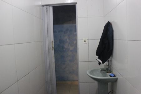 Casa à venda com 150m², 4 quartos e 2 vagasBanheiro 04