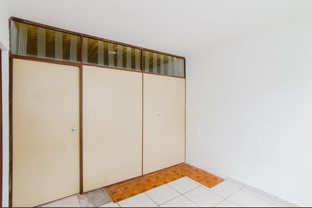 Apartamento para alugar com 55m², 2 quartos e 1 vagaQuarto 1