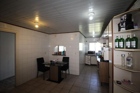 Casa à venda com 200m², 4 quartos e 4 vagasCozinha