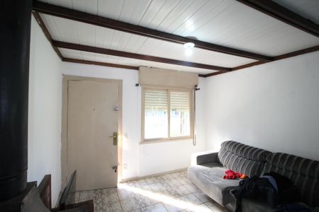 Sala de casa à venda com 4 quartos, 200m² em Rubem Berta, Porto Alegre