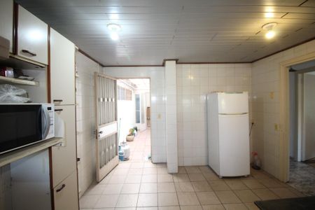 Casa à venda com 200m², 4 quartos e 4 vagasCozinha