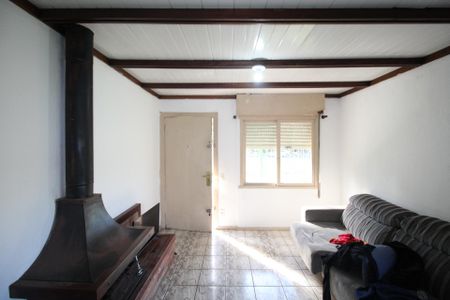 Sala de casa à venda com 4 quartos, 200m² em Rubem Berta, Porto Alegre