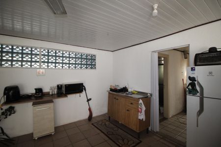 Casa à venda com 200m², 4 quartos e 4 vagasGaragem
