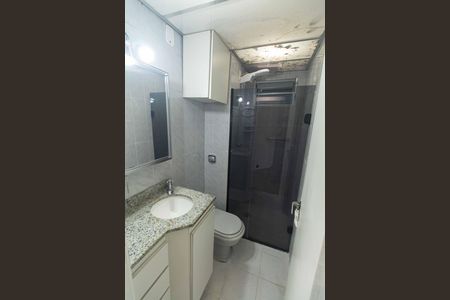 Apartamento à venda com 78m², 2 quartos e 1 vaga Apartamento à venda com 78m², 2 quartos e 1 vagaBanheiro