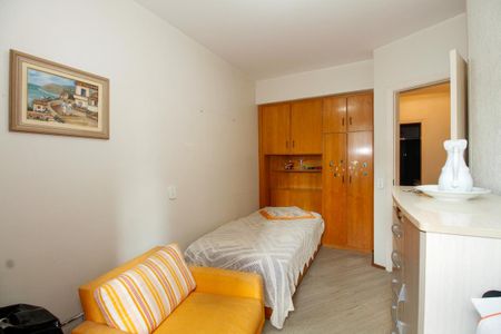 Apartamento à venda com 101m², 3 quartos e 2 vagas Apartamento à venda com 101m², 3 quartos e 2 vagasQuarto 2