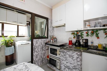 Apartamento à venda com 101m², 3 quartos e 2 vagas Apartamento à venda com 101m², 3 quartos e 2 vagasCozinha