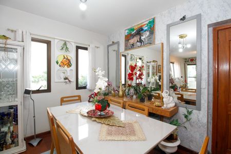 Apartamento à venda com 101m², 3 quartos e 2 vagas Apartamento à venda com 101m², 3 quartos e 2 vagasSala de Estar e Jantar