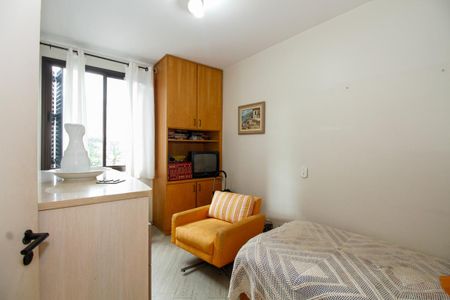 Apartamento à venda com 101m², 3 quartos e 2 vagas Apartamento à venda com 101m², 3 quartos e 2 vagasQuarto 2