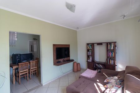 Apartamento à venda com 92m², 2 quartos e 1 vaga Apartamento à venda com 92m², 2 quartos e 1 vagaSalas