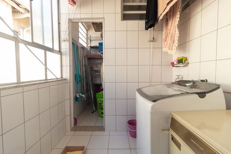 Apartamento à venda com 92m², 2 quartos e 1 vaga Apartamento à venda com 92m², 2 quartos e 1 vagaÁrea de Serviço
