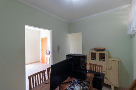 Apartamento à venda com 92m², 2 quartos e 1 vaga Apartamento à venda com 92m², 2 quartos e 1 vagaSalas