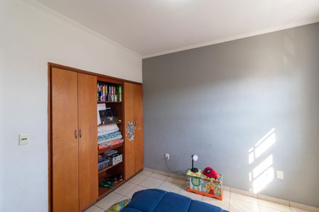 Apartamento à venda com 92m², 2 quartos e 1 vaga Apartamento à venda com 92m², 2 quartos e 1 vagaQuarto 01