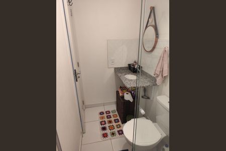 Apartamento para alugar com 55m², 2 quartos e 1 vaga Apartamento para alugar com 55m², 2 quartos e 1 vagaBanheiro