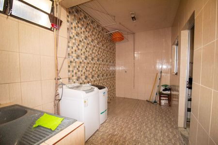 Apartamento à venda com 80m², 2 quartos e sem vaga Apartamento à venda com 80m², 2 quartos e sem vagaÁrea de Serviço