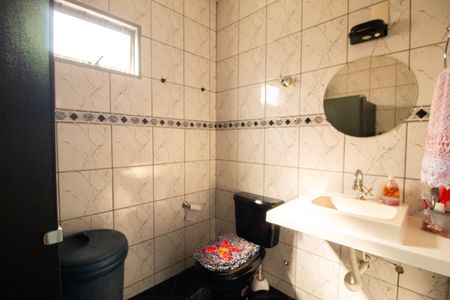 Apartamento à venda com 80m², 2 quartos e sem vaga Apartamento à venda com 80m², 2 quartos e sem vagaBanheiro Social