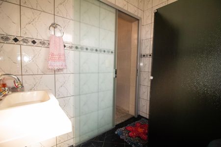 Apartamento à venda com 80m², 2 quartos e sem vaga Apartamento à venda com 80m², 2 quartos e sem vagaBanheiro Social