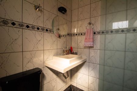 Apartamento à venda com 80m², 2 quartos e sem vaga Apartamento à venda com 80m², 2 quartos e sem vagaBanheiro Social