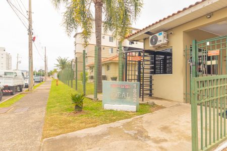 Apartamento à venda com 42m², 2 quartos e 1 vaga Apartamento à venda com 42m², 2 quartos e 1 vagaPortaria