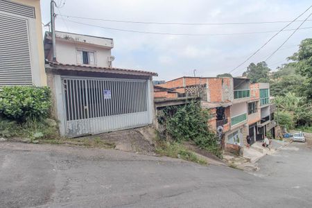 Casa para alugar com 120m², 3 quartos e 2 vagas Casa para alugar com 120m², 3 quartos e 2 vagasFachada
