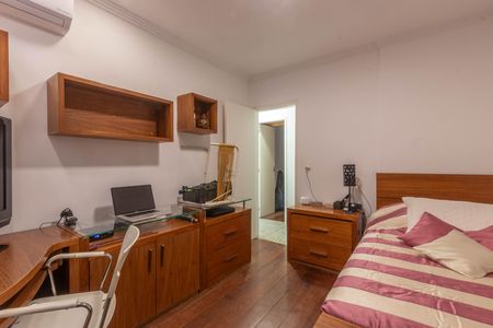 Apartamento à venda com 290m², 4 quartos e 4 vagas Apartamento à venda com 290m², 4 quartos e 4 vagasQuarto 3