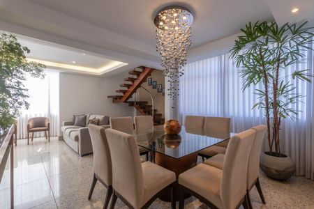 Sala de apartamento à venda com 4 quartos, 290m² em Sion, Belo Horizonte