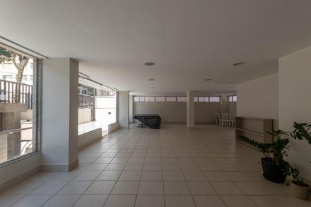 Apartamento à venda com 290m², 4 quartos e 4 vagas Apartamento à venda com 290m², 4 quartos e 4 vagasÁrea comum - Salão de festas