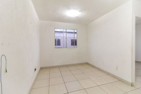 Sala de apartamento para alugar com 2 quartos, 39m² em Jardim Santa Teresinha, São Paulo