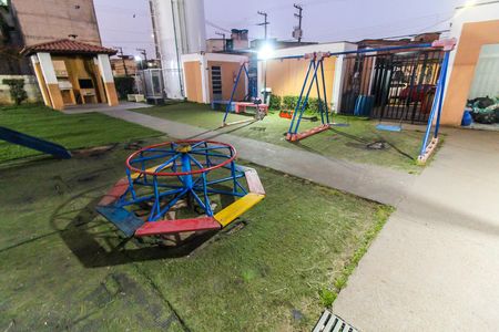 Apartamento para alugar com 39m², 2 quartos e sem vaga Apartamento para alugar com 39m², 2 quartos e sem vagaÁrea comum - Playground
