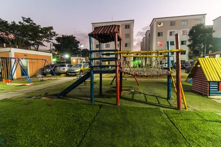 Apartamento para alugar com 39m², 2 quartos e sem vaga Apartamento para alugar com 39m², 2 quartos e sem vagaÁrea comum - Playground