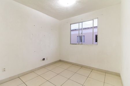 Sala de apartamento para alugar com 2 quartos, 39m² em Jardim Santa Teresinha, São Paulo