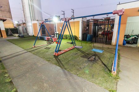 Apartamento para alugar com 39m², 2 quartos e sem vaga Apartamento para alugar com 39m², 2 quartos e sem vagaÁrea comum - Playground