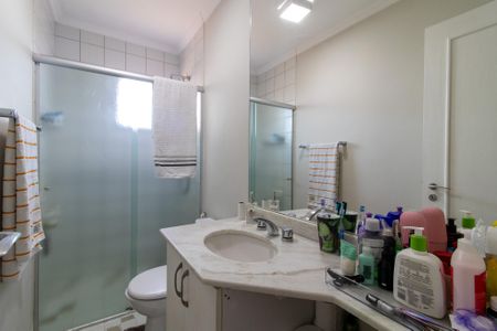 Casa de condomínio para alugar com 245m², 4 quartos e 4 vagas Casa de condomínio para alugar com 245m², 4 quartos e 4 vagasBanheiro
