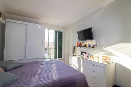 Casa de condomínio para alugar com 245m², 4 quartos e 4 vagas Casa de condomínio para alugar com 245m², 4 quartos e 4 vagasSuite