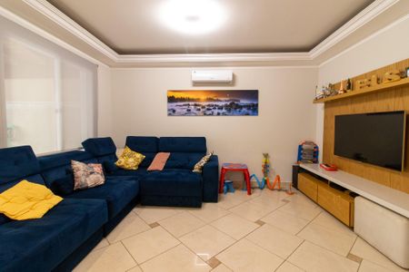 Casa de condomínio para alugar com 245m², 4 quartos e 4 vagas Casa de condomínio para alugar com 245m², 4 quartos e 4 vagasSala