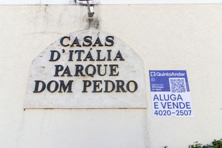Casa de condomínio para alugar com 245m², 4 quartos e 4 vagas Casa de condomínio para alugar com 245m², 4 quartos e 4 vagasplaca