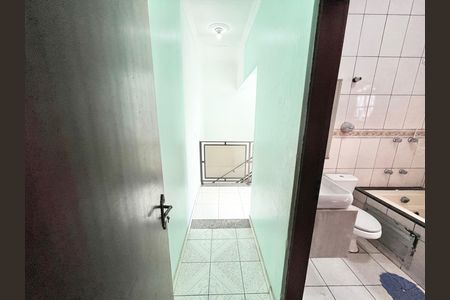 Casa para alugar com 159m², 3 quartos e 2 vagas Casa para alugar com 159m², 3 quartos e 2 vagasCorredor