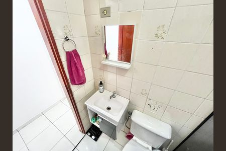 Casa para alugar com 159m², 3 quartos e 2 vagas Casa para alugar com 159m², 3 quartos e 2 vagasBanheiro