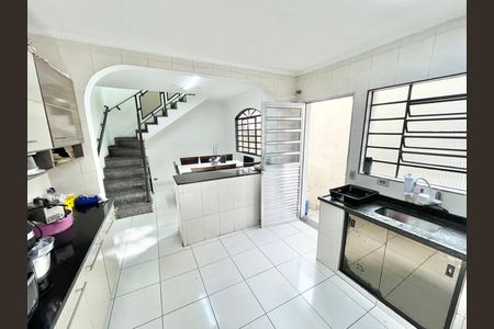 Casa para alugar com 159m², 3 quartos e 2 vagas Casa para alugar com 159m², 3 quartos e 2 vagasCozinha