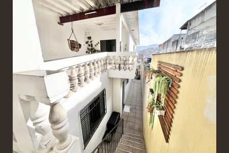 Casa para alugar com 159m², 3 quartos e 2 vagas Casa para alugar com 159m², 3 quartos e 2 vagasGaragem/Escada