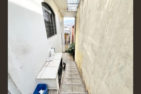 Casa para alugar com 159m², 3 quartos e 2 vagas Casa para alugar com 159m², 3 quartos e 2 vagasCorredor Externo