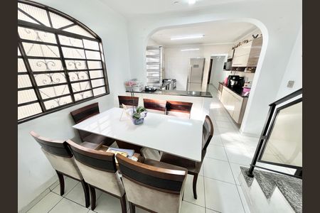 Casa para alugar com 159m², 3 quartos e 2 vagas Casa para alugar com 159m², 3 quartos e 2 vagasSala de Jantar