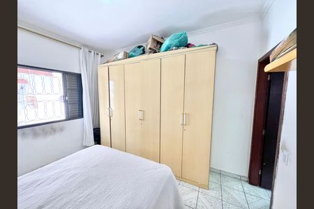 Casa para alugar com 159m², 3 quartos e 2 vagas Casa para alugar com 159m², 3 quartos e 2 vagasQuarto 3