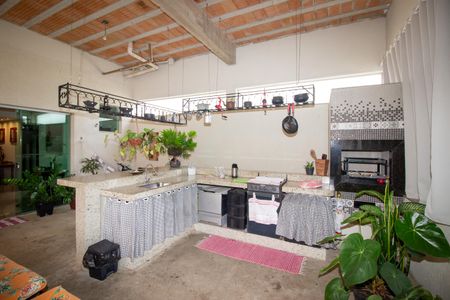 Casa para alugar com 300m², 3 quartos e 6 vagas Casa para alugar com 300m², 3 quartos e 6 vagasÁrea gourmet
