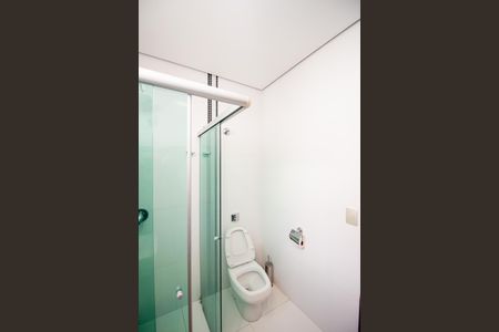 Casa para alugar com 300m², 3 quartos e 6 vagas Casa para alugar com 300m², 3 quartos e 6 vagasBanheiro Social