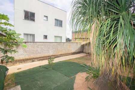 Casa para alugar com 300m², 3 quartos e 6 vagas Casa para alugar com 300m², 3 quartos e 6 vagasQuintal